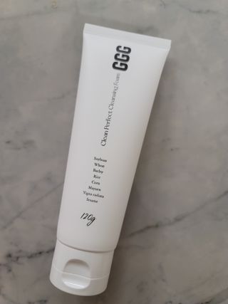지지지 클린 퍼펙트 클렌징폼 120g — 5점을 준 리뷰어가 2022년 3월 올린 사용 사진