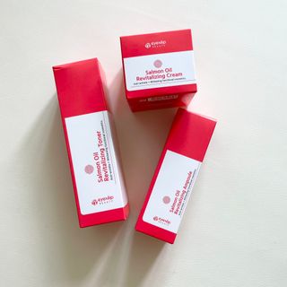 아이앤립 / EYENLIP 아이앤립 연어오일 리바이탈라이징 토너+앰플+크림 3종 세트 — 5점을 준 리뷰어가 2021년 5월 올린 사용 사진