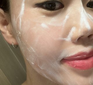 나우 [리브엠] 화해 1등 클렌징 파우더! 모공&피지 말끔순삭 — 5점을 준 리뷰어가 2023년 6월 올린 사용 사진