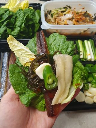 마라도푸드 포항 구룡포 햇 과메기 야채세트 마라도회식당 꽁치 — 5점을 준 리뷰어가 2023년 11월 올린 사용 사진