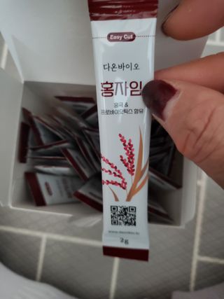 하루 1포로 콜레스테롤, 유산균, 고역가 소화효소까지 한번에 섭취! 다온바이오 홍자임 1개월분(30포) — 5점을 준 리뷰어가 2022년 12월 올린 사용 사진
