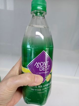 몽베스트 Montbest with Sparkling water Lemon OR Lime 20병(랜덤) — 5점을 준 리뷰어가 2022년 11월 올린 사용 사진