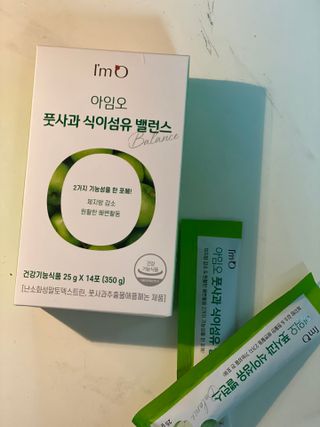 아임오 풋사과 식이섬유 밸런스 젤리 14포 — 5점을 준 리뷰어가 2021년 6월 올린 사용 사진