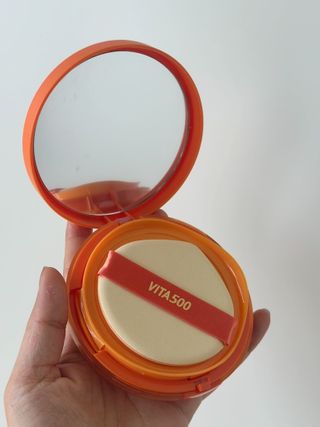광동생활건강 MF[광동] 비타500✨주름개선·미백·SPF50+🌞퍼펙트쉴드 빅 선쿠션 본품 — 5점을 준 리뷰어가 2024년 5월 올린 사용 사진