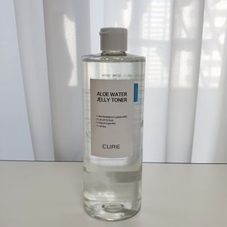 김정문알로에 큐어 큐어 알로에 워터 젤리 토너 500ml — 4점을 준 리뷰어가 2021년 4월 올린 사용 사진