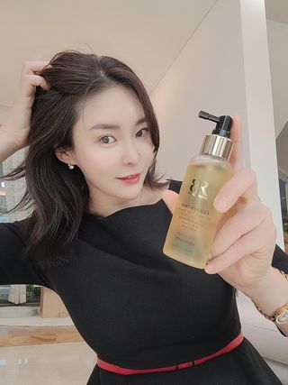 레베코코 골든드립 헤어로스앤 스칼프 토닉 64 — 5점을 준 리뷰어가 2021년 11월 올린 사용 사진