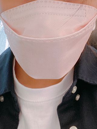 [이지아 마스크] 애니가드 더솔루션마스크 KF80 대형 컬러 4종 — 5점을 준 리뷰어가 2021년 6월 올린 사용 사진