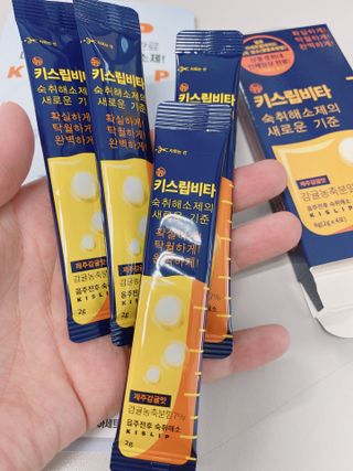 [키스립] 근본적인 숙취원인 해결 숙취해소제 뉴키스립비타 — 4점을 준 리뷰어가 2022년 7월 올린 사용 사진