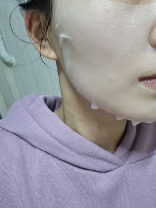 메디힐 올리브영 1등 마스크팩 워터마이드팩 2매 + 티트리팩 2매 기획세트 — 5점을 준 리뷰어가 2021년 3월 올린 사용 사진