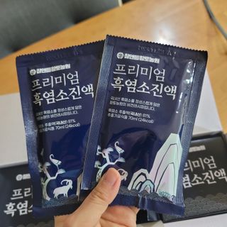 참앤들황토농원 국내산 흑염소를 정성스럽게 담은, 프리미엄 흑염소 진액 70ml x 30포 1박스 — 5점을 준 리뷰어가 2023년 1월 올린 사용 사진