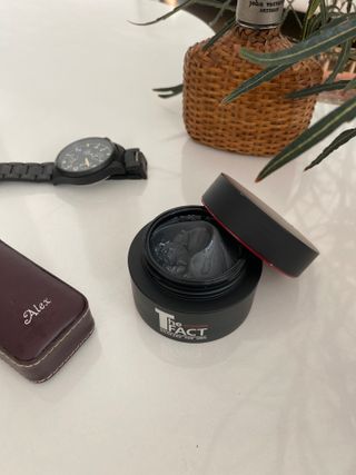 The Fact 더 팩트 내추럴 에스에프엔 에이틴 시니어 크림 — 5점을 준 리뷰어가 2021년 3월 올린 사용 사진