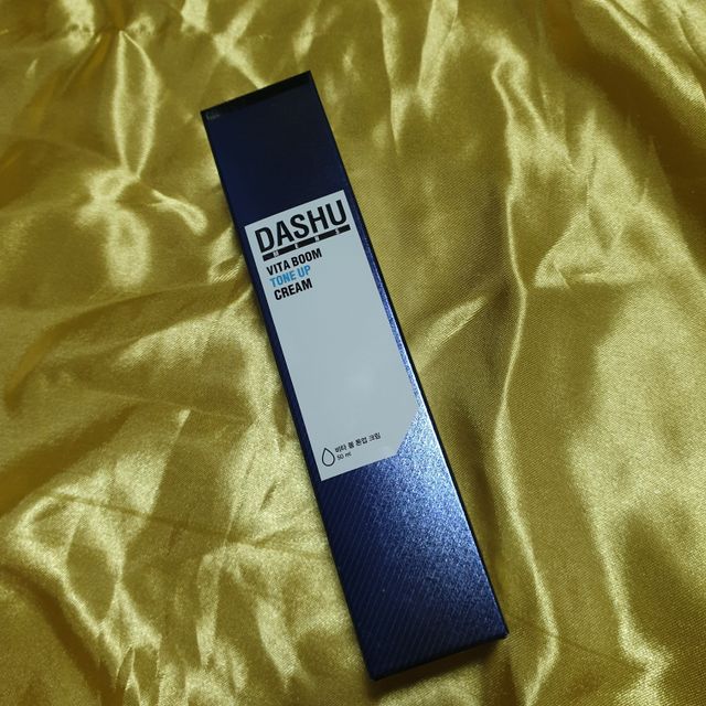다슈 맨즈 톤 업 비비로션 40ml 리뷰 사진