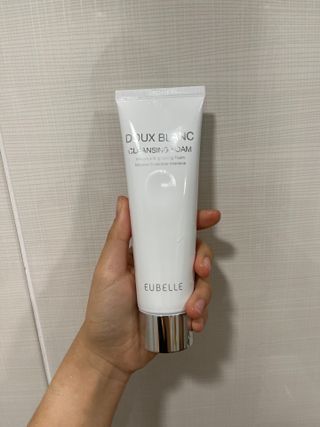 소담스퀘어 상암 유벨르 듀블랑 클렌징 폼 — 5점을 준 리뷰어가 2022년 11월 올린 사용 사진