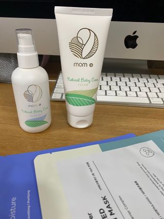 mom e 맘이 내추럴 베이비 케어 크림+바디오일 — 5점을 준 리뷰어가 2021년 1월 올린 사용 사진