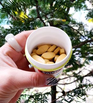 Swisse 스위스 고함량 밀크씨슬 35,000mg 60정 — 5점을 준 리뷰어가 2021년 11월 올린 사용 사진