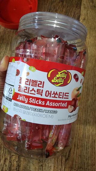 젤리벨리 젤리스틱 어쏘티드 900g — 4점을 준 리뷰어가 2022년 9월 올린 사용 사진