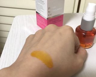 유니베르소 로즈힙 오일 15ml — 5점을 준 리뷰어가 2021년 4월 올린 사용 사진
