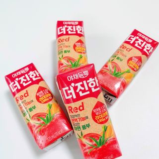 [롯데칠성] 야채듬뿍 더'진한 [롯데칠성] 야채는 이제 COLORFULL! 야채듬뿍  더 진한 레드 4개 +퍼플 4개 (총 8개) — 5점을 준 리뷰어가 2023년 6월 올린 사용 사진