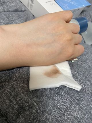 슬로우 스킨스 슬로우 화산송이 클렌징 워터 — 4점을 준 리뷰어가 2021년 6월 올린 사용 사진