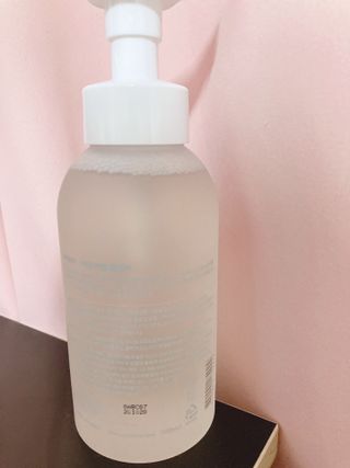 아미퓨어 [라이브] 피부장벽 강화를 위한 머랭 버블 클렌저 천연계면활성제로 온가족 사용가능 — 5점을 준 리뷰어가 2021년 6월 올린 사용 사진
