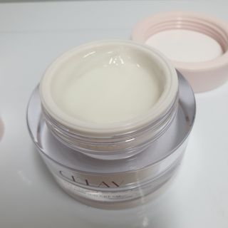 프리마인 바르기만 하면 철벽 스킨케어+24시간 마스크팩 효과. 셀라브 리제너레이팅 시스템 부스터+크림 세트 — 4점을 준 리뷰어가 2023년 6월 올린 사용 사진