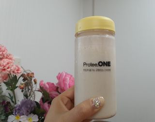 프로티원 단백질쉐이크 곡물맛 2주분 1통+보틀 — 5점을 준 리뷰어가 2021년 5월 올린 사용 사진