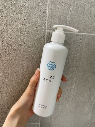 AYU25[아유트웬티파이브]피부 진정, 보습 와일즈 로즈 핸드워시 — 4점을 준 리뷰어가 2021년 5월 올린 사용 사진