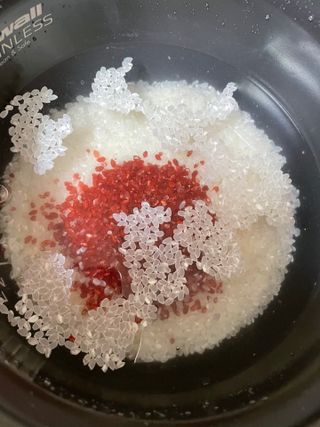 하나로라이스 기능성쌀 5종 1kg  환경을 생각한 다회용 용기 사용 — 5점을 준 리뷰어가 2022년 1월 올린 사용 사진