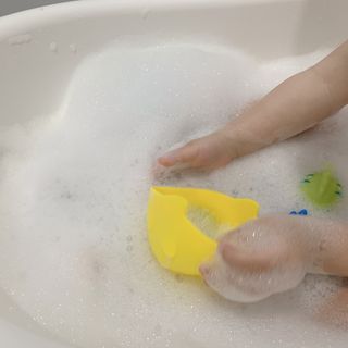 버블데이 아로마/과일 거품 입욕제 — 4점을 준 리뷰어가 2021년 7월 올린 사용 사진