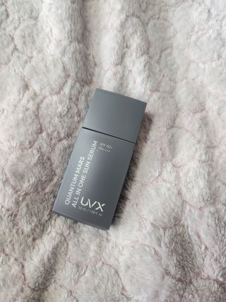 UVX 퀀텀 마스 올인원 선세럼 — 5점을 준 리뷰어가 2024년 2월 올린 사용 사진
