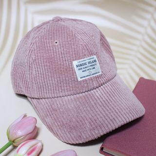 노르딕아일랜드 DW CORDUROY 볼캡 — 5점을 준 리뷰어가 2021년 11월 올린 사용 사진