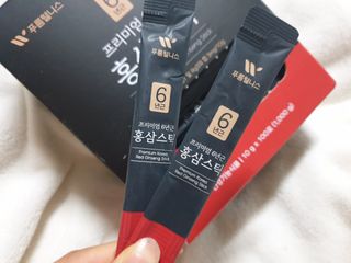 [푸름웰니스] 프리미엄 6년근 홍삼스틱 3mg x 100포 — 5점을 준 리뷰어가 2022년 3월 올린 사용 사진
