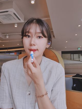 [립빠미] 립앤칙스 멀티밤 + 베리어립밤 2종 — 5점을 준 리뷰어가 2021년 8월 올린 사용 사진