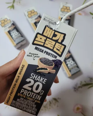 바디랩 프로틴음료 단백질쉐이크 메가프로틴 — 5점을 준 리뷰어가 2022년 4월 올린 사용 사진