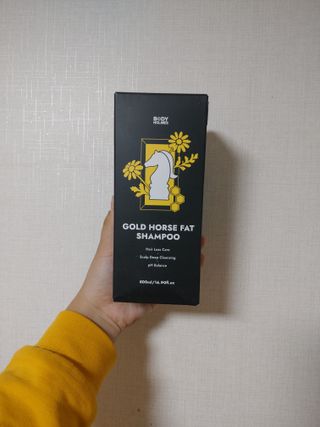 [바디홈즈] 골드 마유 샴푸 — 5점을 준 리뷰어가 2021년 11월 올린 사용 사진
