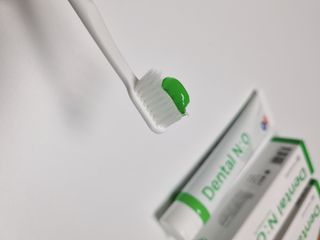 프리마인 유해균 뿐만 아니라 유익균까지 씻어내는 치약은 그만, 건강한 구강환경을 만드는 덴탈엔오 — 5점을 준 리뷰어가 2023년 3월 올린 사용 사진