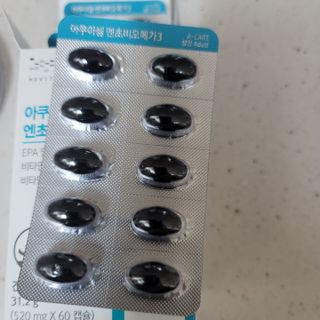 메디포스트 모비타 아쿠아셀 엔초비오메가3 60캡슐 — 5점을 준 리뷰어가 2022년 12월 올린 사용 사진