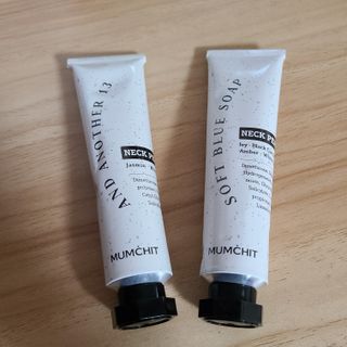 멈칫(MUMCHIT) 넥퍼퓸 NECKPERFUME 2가지 향 — 4점을 준 리뷰어가 2021년 11월 올린 사용 사진