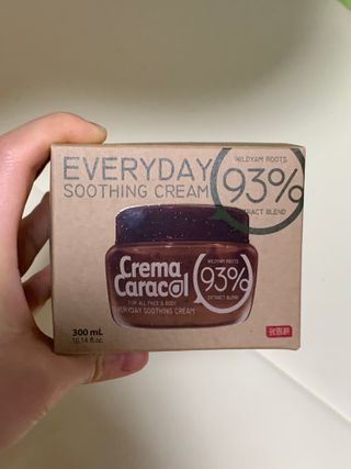 자민경 크레마카라콜 에브리데이 수딩 크림 300ml — 4점을 준 리뷰어가 2021년 1월 올린 사용 사진