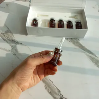 제이앤디바이오 앙코르 블랑 브라이트닝 앰플 — 5점을 준 리뷰어가 2022년 2월 올린 사용 사진
