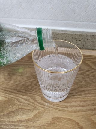 몽베스트 Montbest with Sparkling water Lemon OR Lime 20병(랜덤) — 5점을 준 리뷰어가 2022년 12월 올린 사용 사진