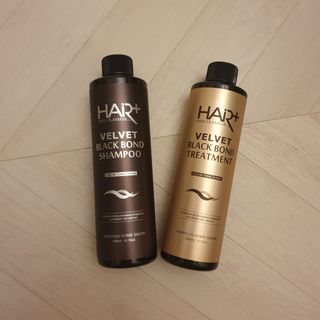 헤어플러스 블랙 컬러본드 샴푸 트리트먼트 300ml — 5점을 준 리뷰어가 2021년 5월 올린 사용 사진