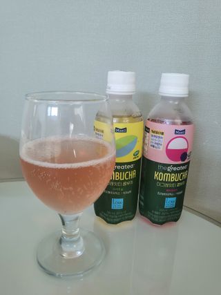 더그레잇티 콤부차 [매일유업] 더그레잇티 44kcal 콤부차 300ml *12개입 (오리지널 6개+베리리치 6개) — 5점을 준 리뷰어가 2023년 8월 올린 사용 사진