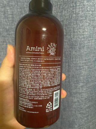 아미니 플라워테라피 바디로션  500ml 시리즈 — 5점을 준 리뷰어가 2021년 1월 올린 사용 사진