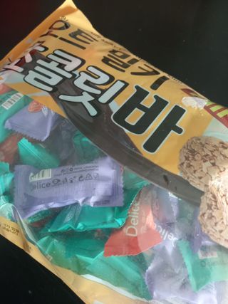 델리스 오트 밀키 초콜릿 바 — 5점을 준 리뷰어가 2023년 1월 올린 사용 사진