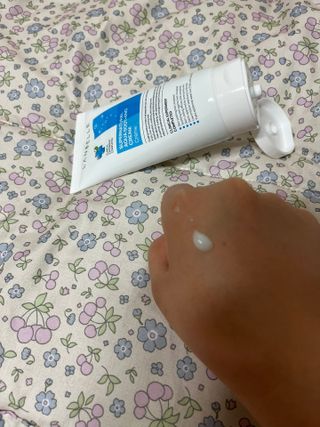 랑벨 수퍼내츄럴 아쿠아 수딩 크림 100ml — 4점을 준 리뷰어가 2022년 6월 올린 사용 사진
