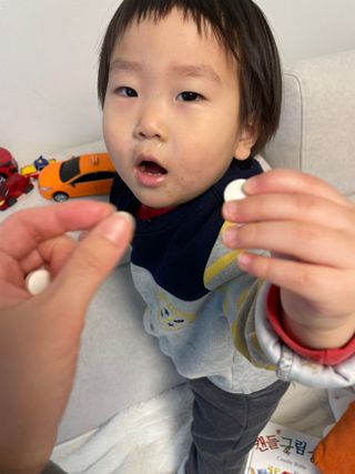 [Dr.PNT] 닥터피엔티 프로바이오틱스 칠드런스 츄어블 / 2개월분 — 5점을 준 리뷰어가 2023년 2월 올린 사용 사진