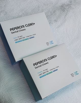 페페로니 2종 세트 클린플러스 덴탈껌 치킨+덕 — 5점을 준 리뷰어가 2021년 9월 올린 사용 사진