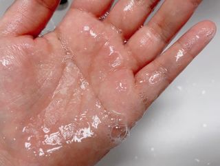 닥터에프파이브 젤리스크럽 소프트 클렌징폼 120ml — 5점을 준 리뷰어가 2022년 5월 올린 사용 사진