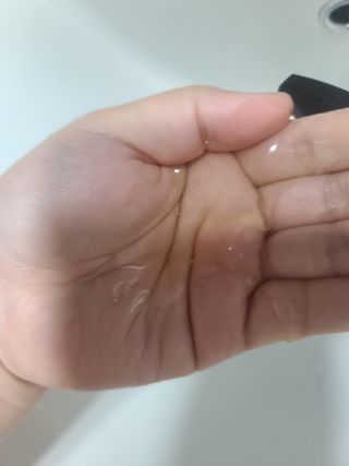 [바디홈즈] 골드 마유 샴푸 — 5점을 준 리뷰어가 2021년 11월 올린 사용 사진